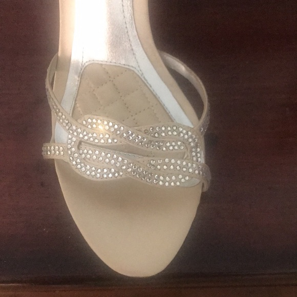 Lauren - Ralph Lauren Stephanie High Heels - Picture 2 of 5